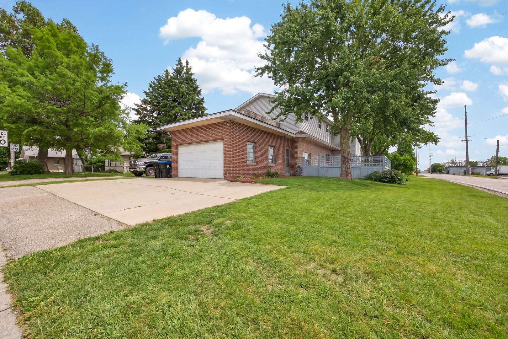 21 Berenz Place, Bloomington, IL 61701
