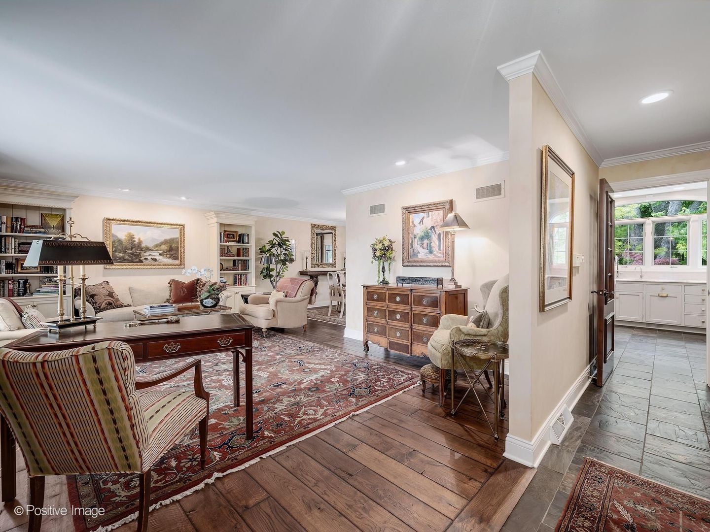 126 Naperville Road, Clarendon Hills, IL 60514