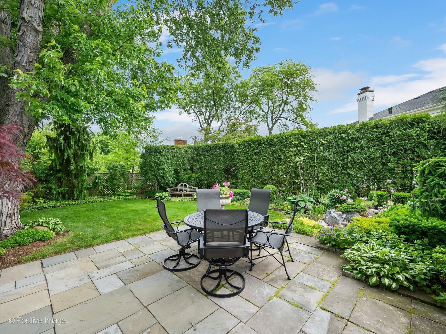 126 Naperville Road, Clarendon Hills, IL 60514