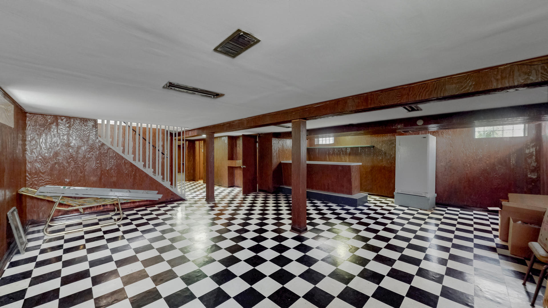 2816 W Bryn Mawr Avenue, Chicago, IL 60659