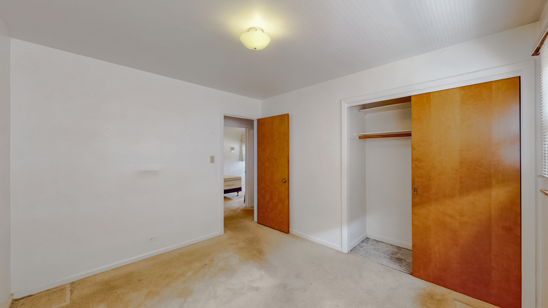 2816 W Bryn Mawr Avenue, Chicago, IL 60659