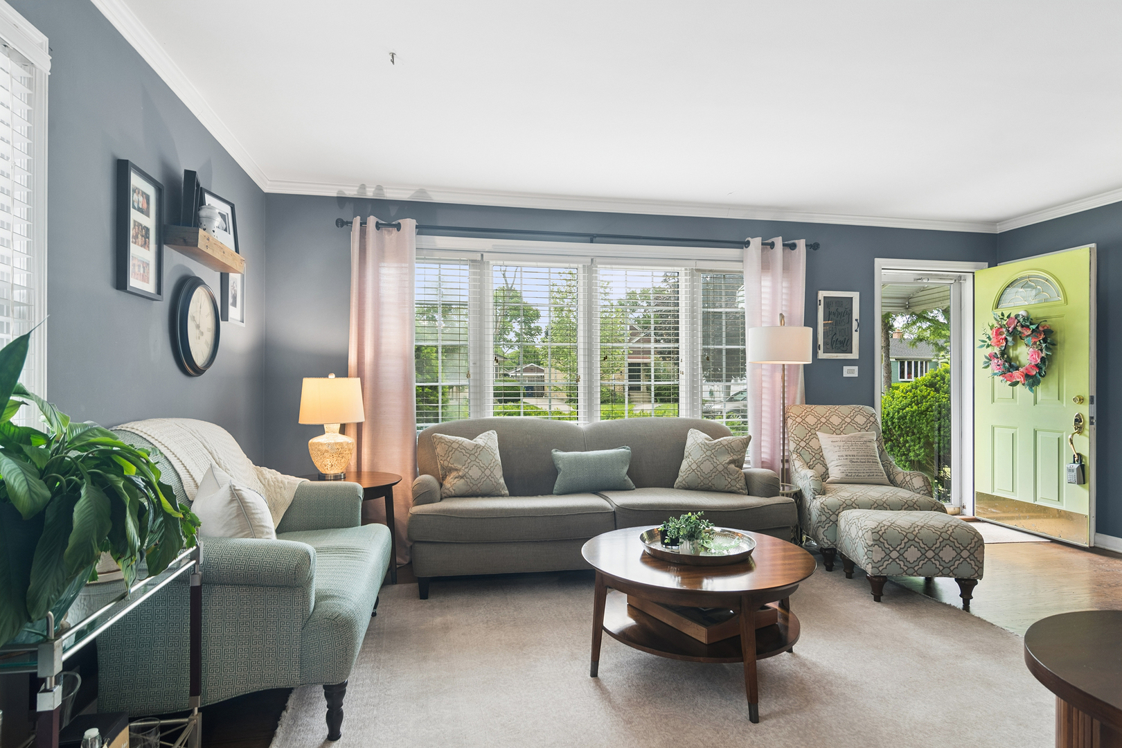 1166 Webster Lane, Des Plaines, IL 60016