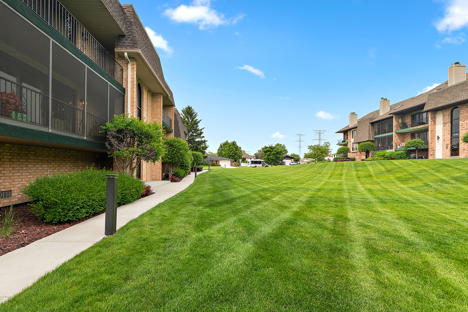 15703 Old Orchard Court #1S, Orland Park, IL 60462