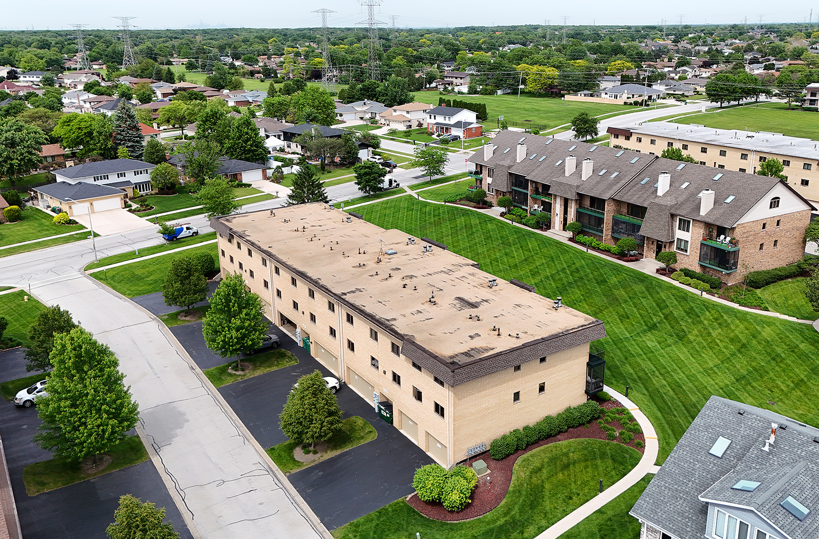 15703 Old Orchard Court #1S, Orland Park, IL 60462