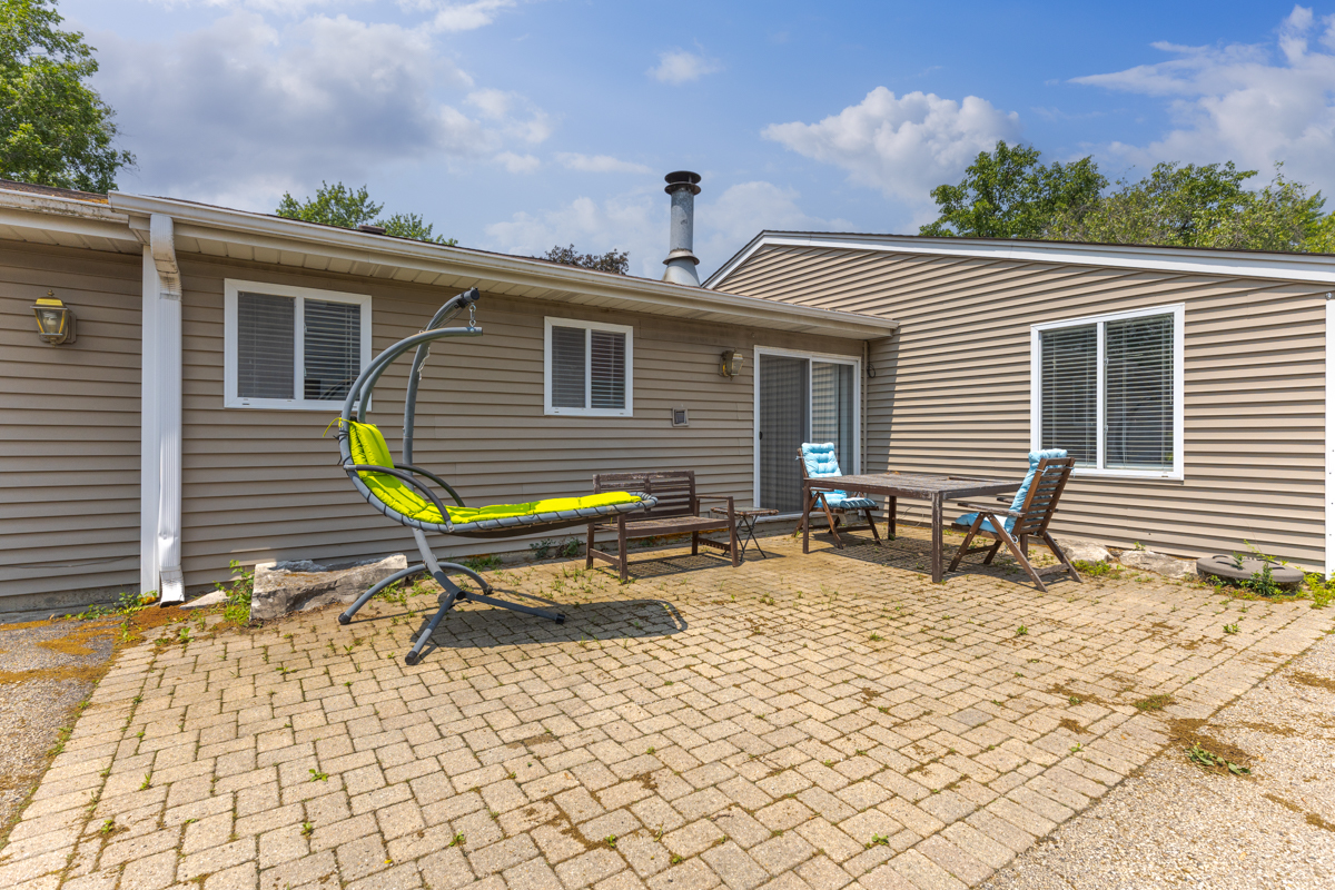 91 Rockledge Drive, Romeoville, IL 60446