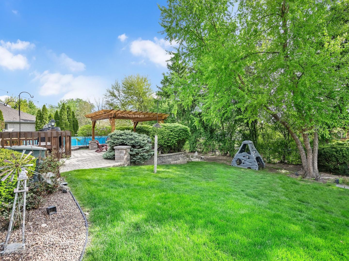6451 Garfield Ridge Court, Burr Ridge, IL 60527
