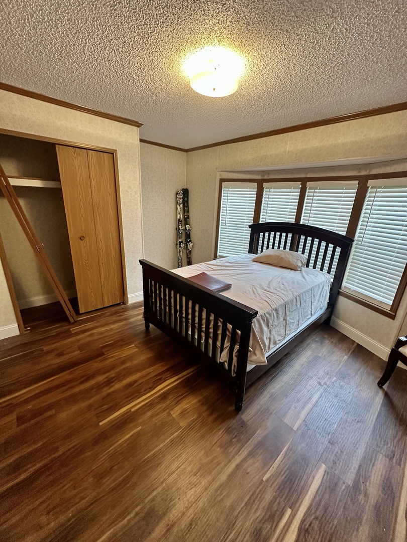 19900 128th Street #221, Bristol, WI 53104