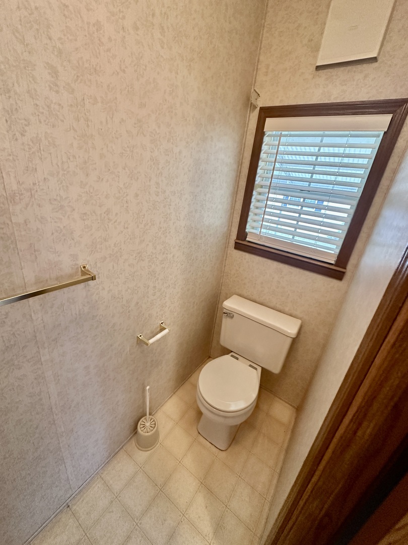 19900 128th Street #221, Bristol, WI 53104