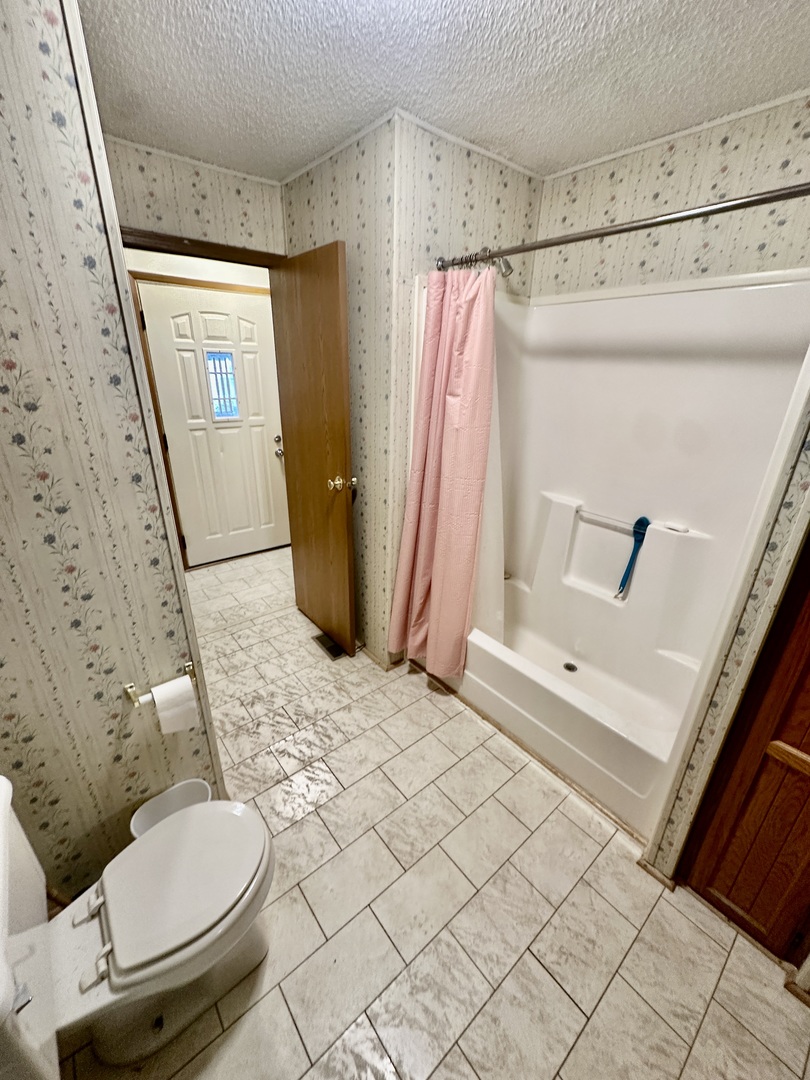 19900 128th Street #221, Bristol, WI 53104