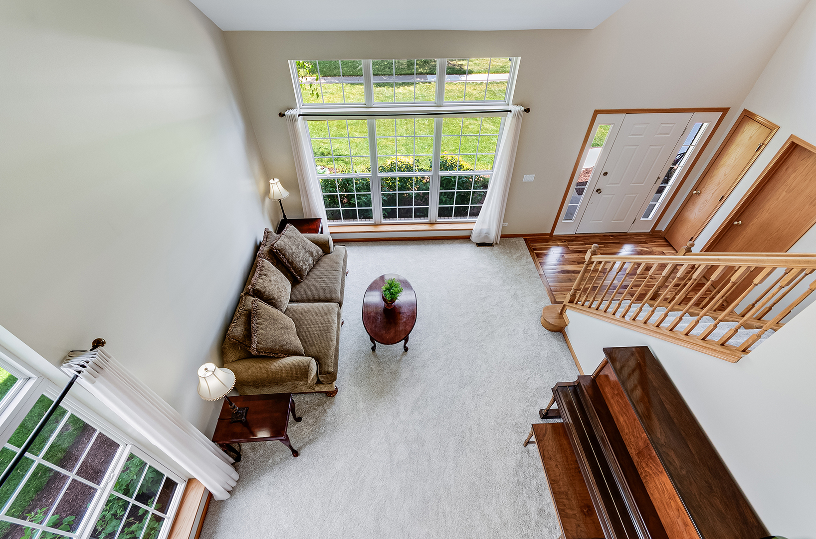 329 Millstream Lane, Oswego, IL 60543