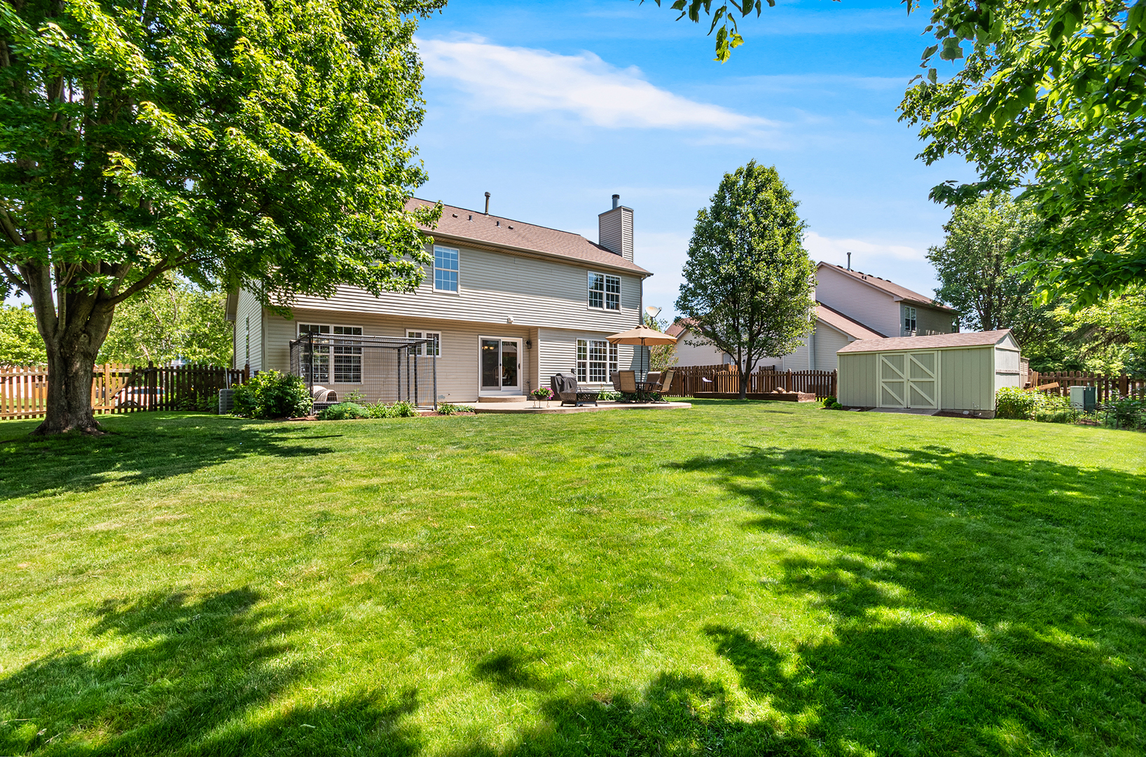 329 Millstream Lane, Oswego, IL 60543