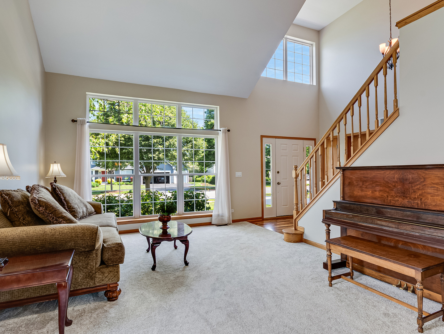 329 Millstream Lane, Oswego, IL 60543