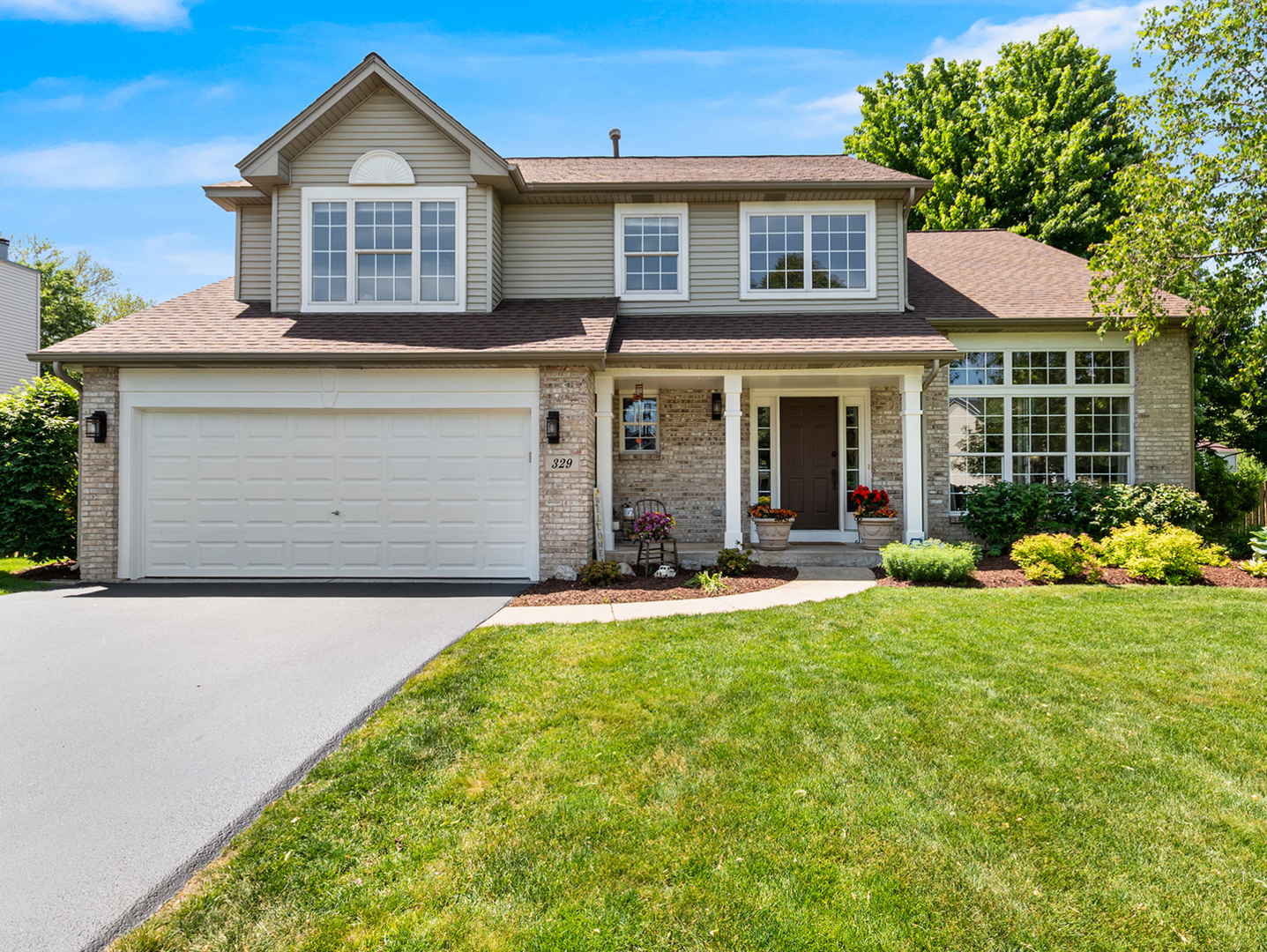 329 Millstream Lane, Oswego, IL 60543
