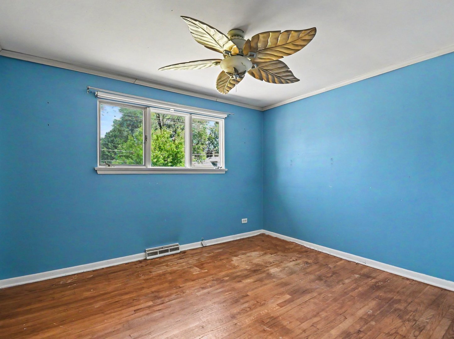14107 S Mackinaw Avenue, Burnham, IL 60633