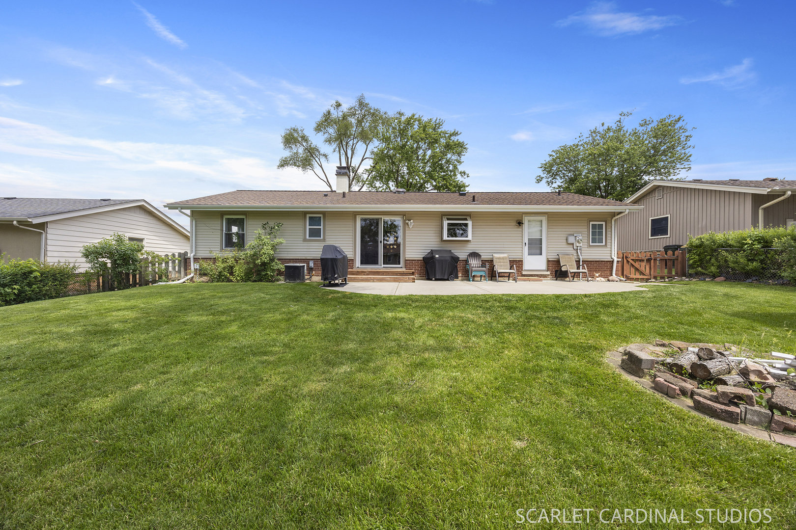 291 Clearmont Drive, Elk Grove Village, IL 60007