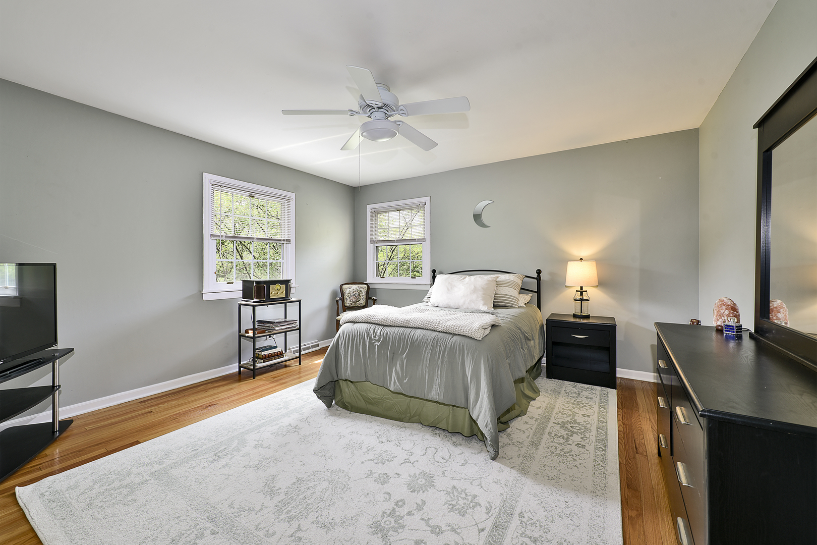 1550 Banbury Road, Inverness, IL 60067