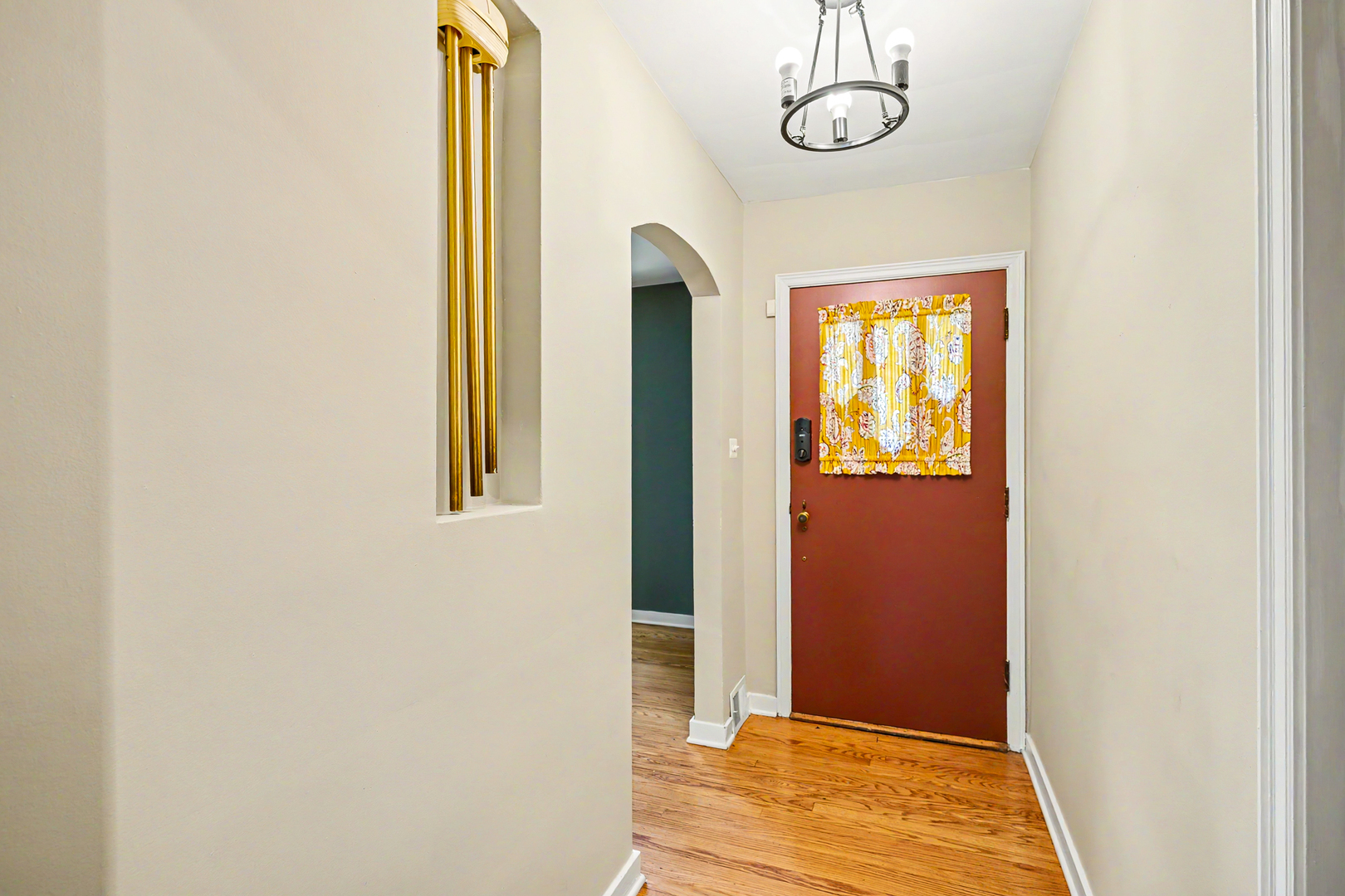 325 Lambert Road, Glen Ellyn, IL 60137