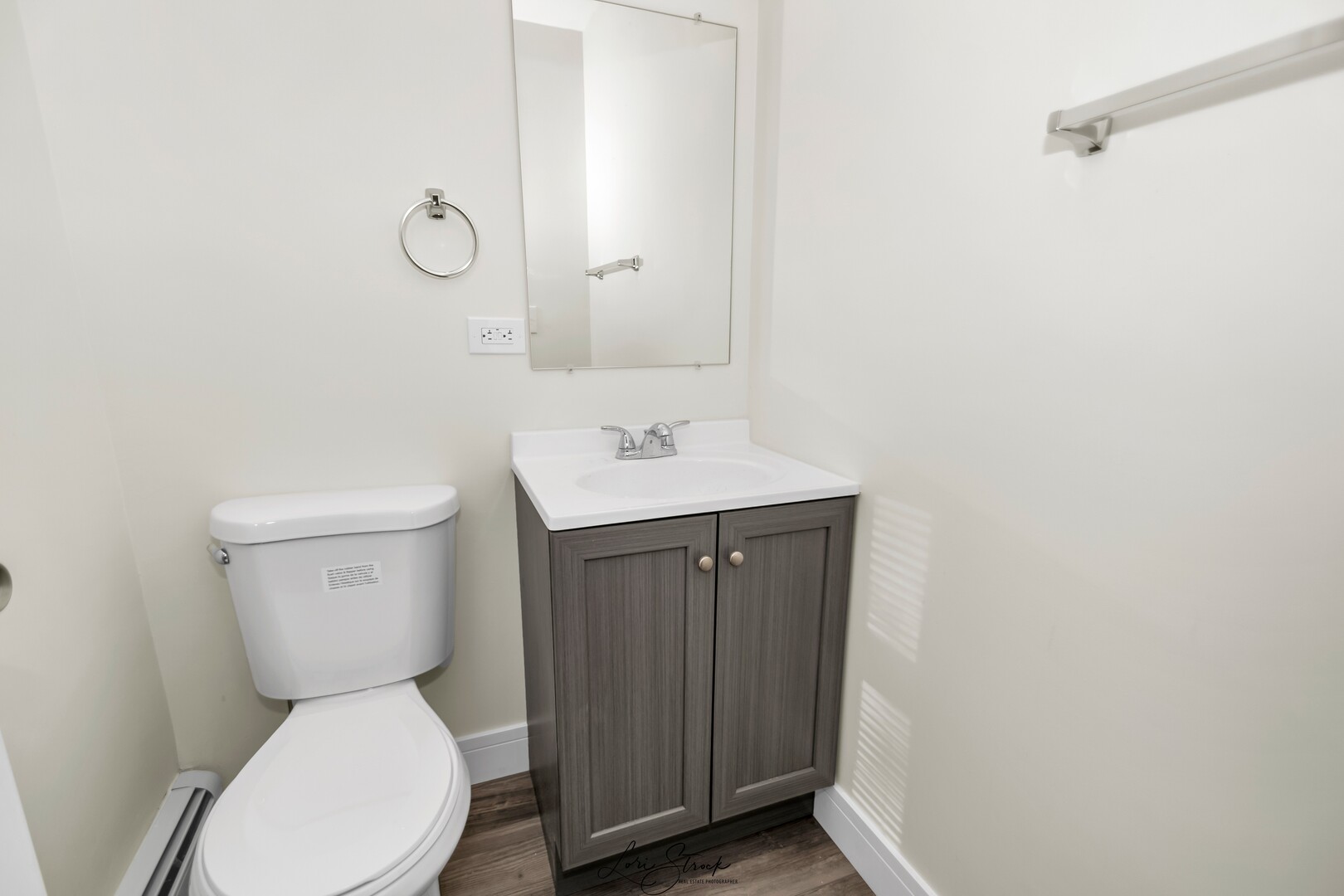 902 3rd Street #1, McHenry, IL 60050