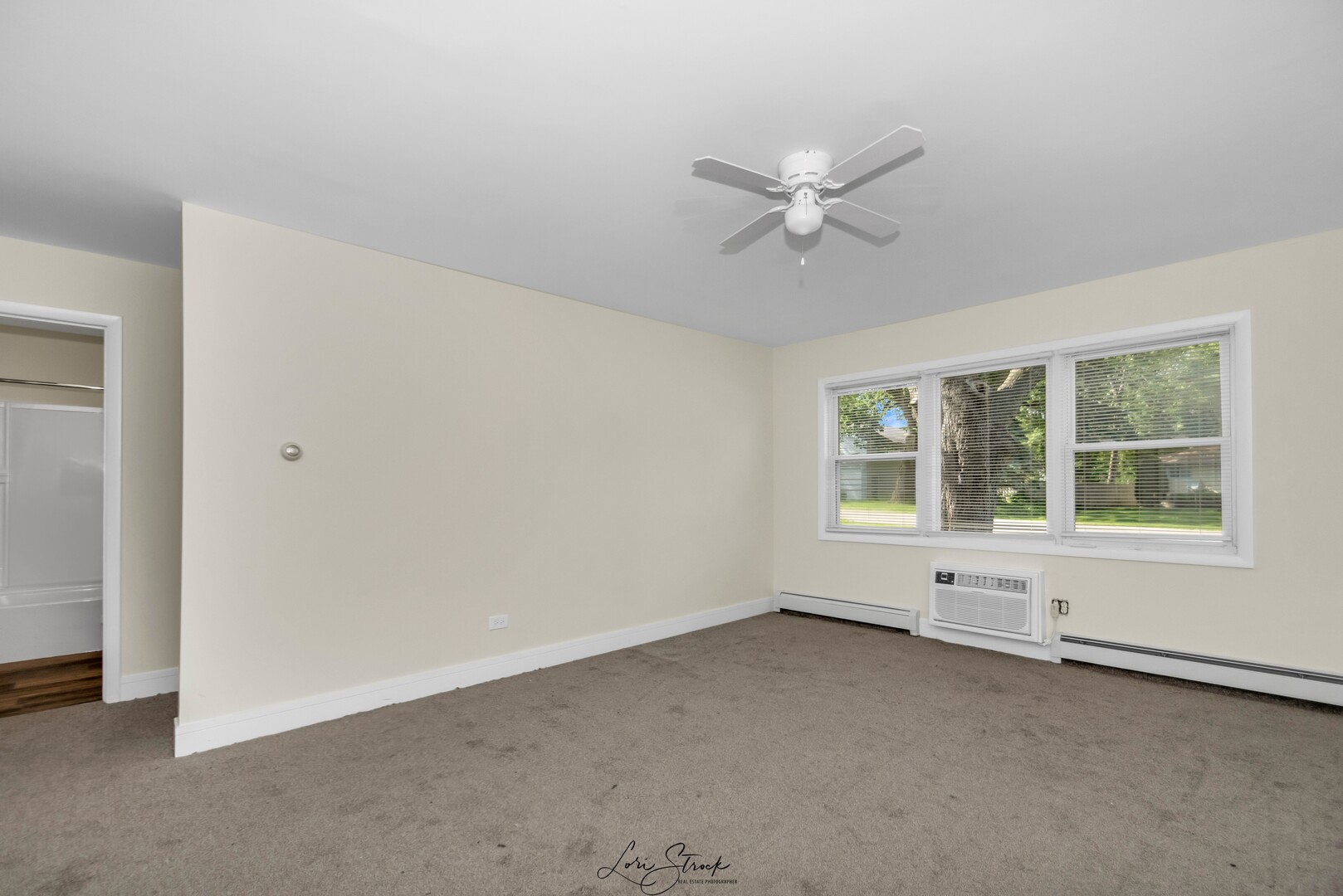 902 3rd Street #1, McHenry, IL 60050