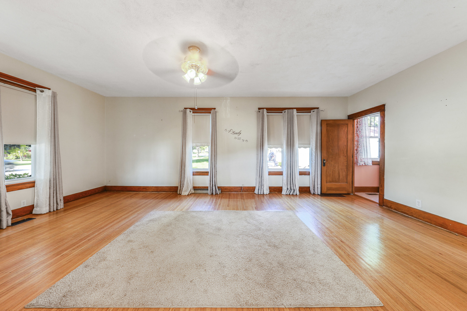 704 North Street, Mazon, IL 60444