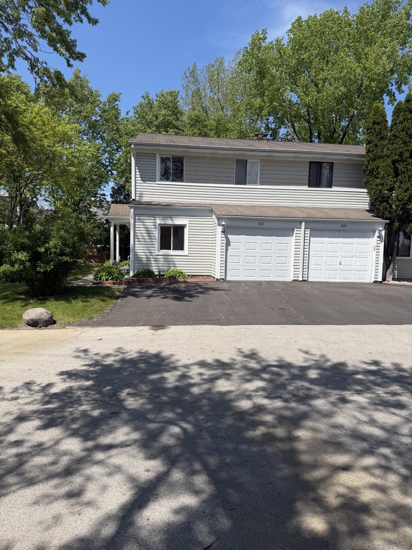 606 Bridgeport Place, Wheeling, IL 60090