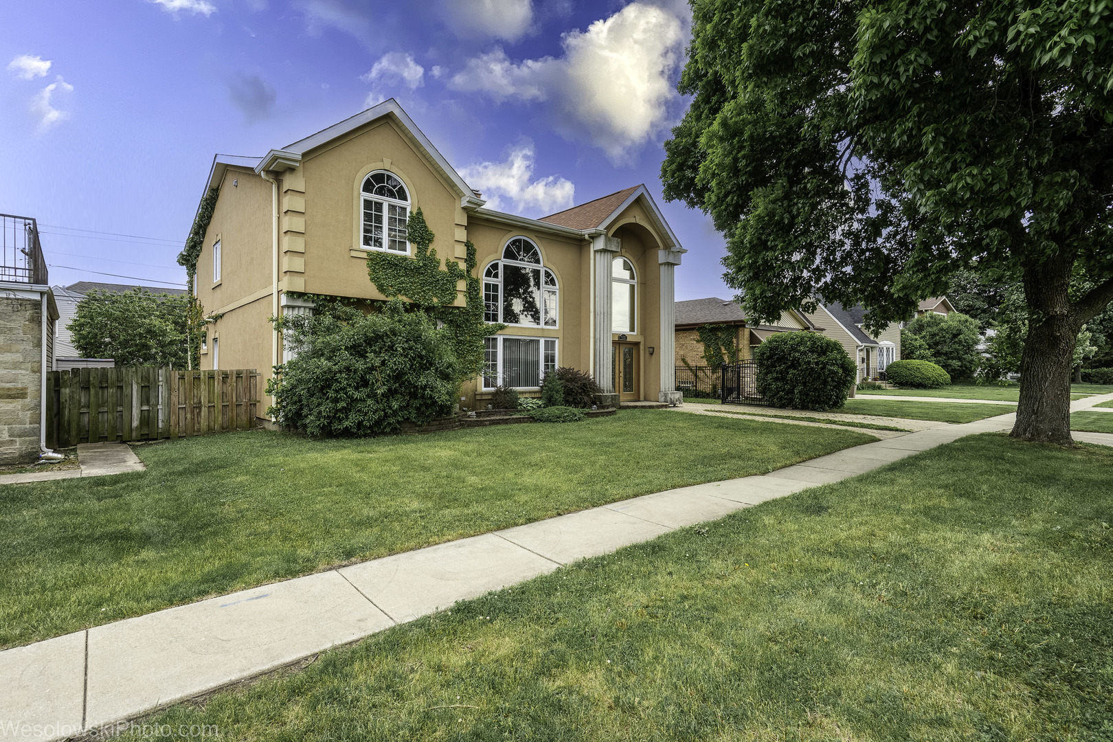 7305 W Foster Avenue, Harwood Heights, IL 60706