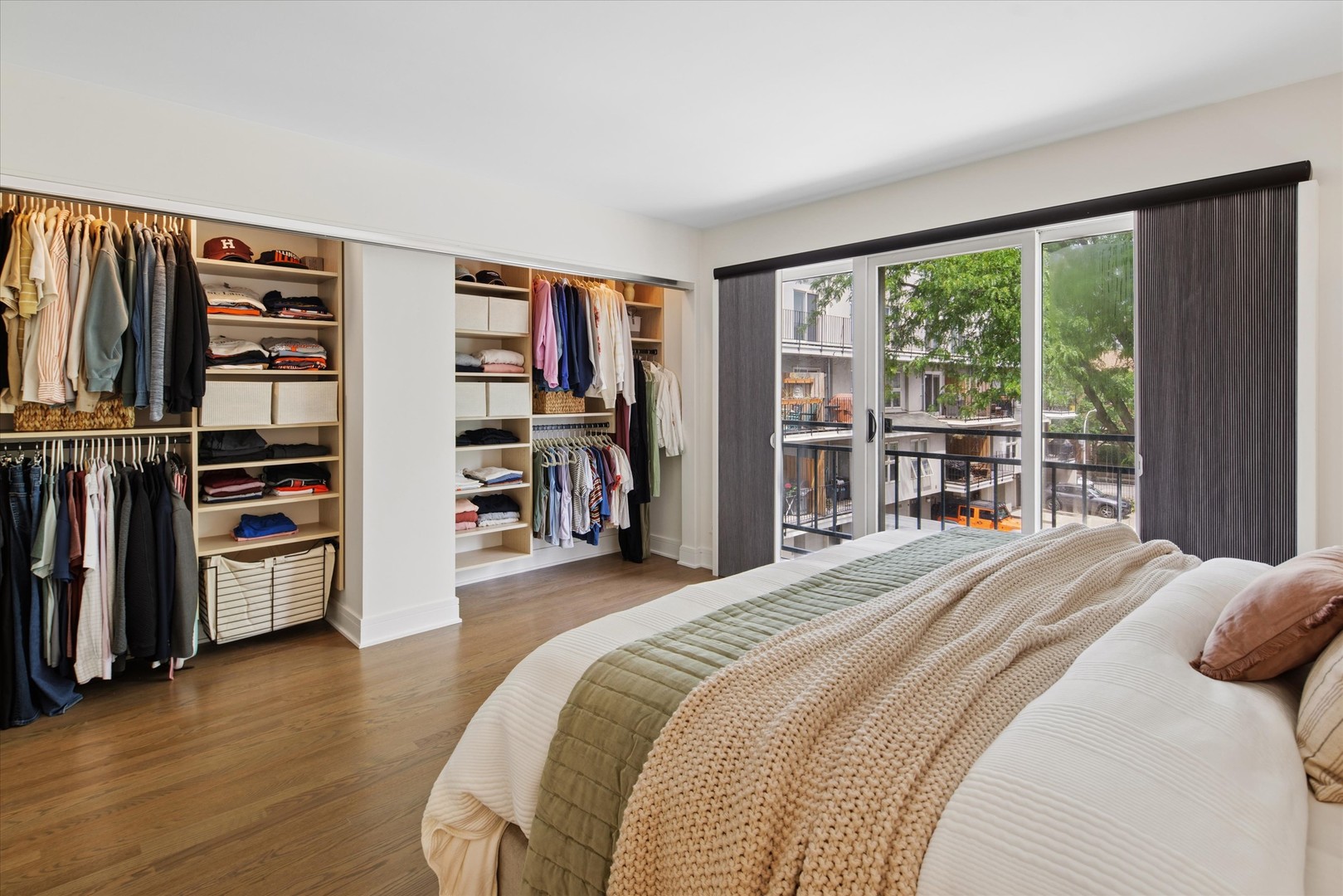 1341 S Clark Street, Chicago, IL 60605