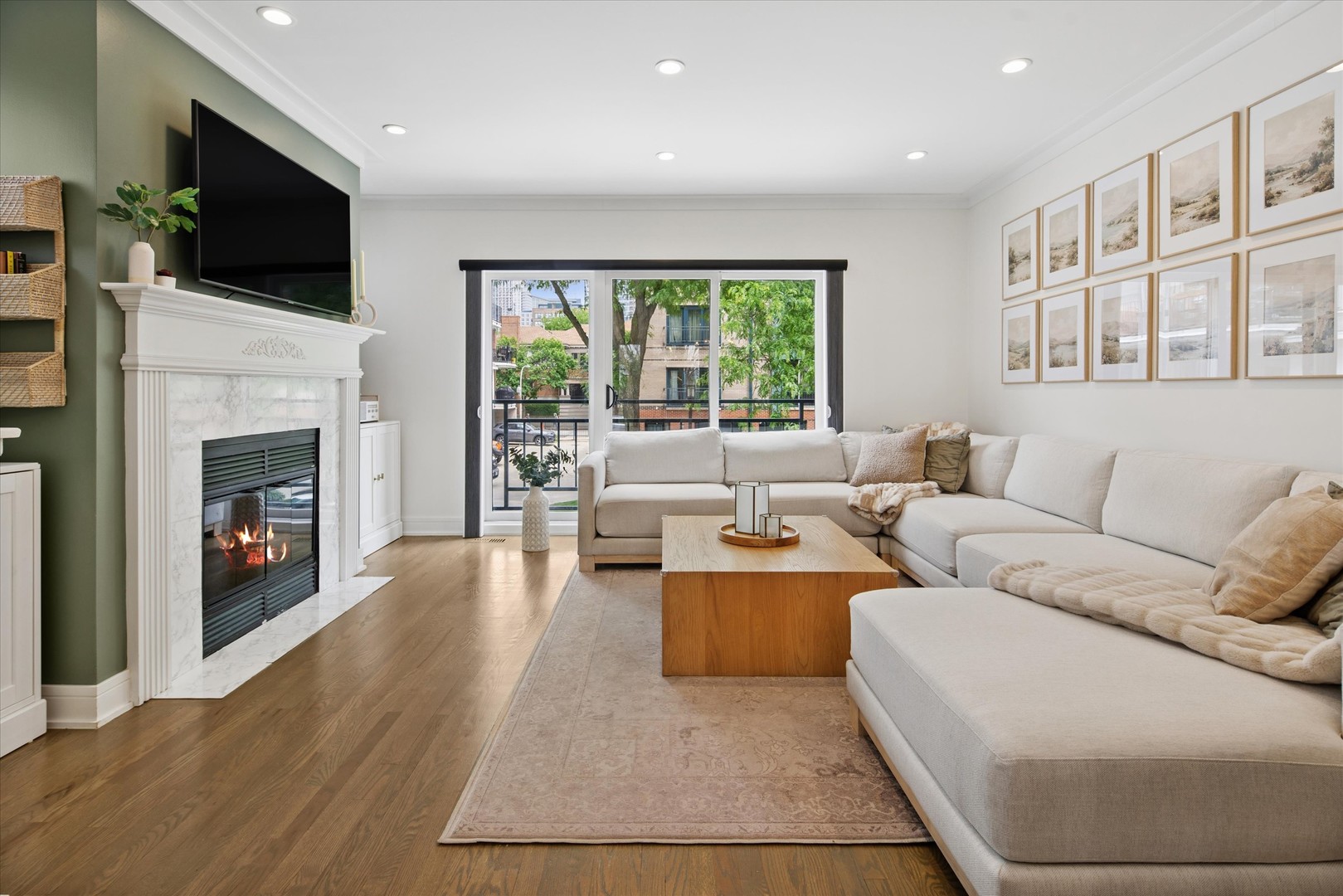 1341 S Clark Street, Chicago, IL 60605