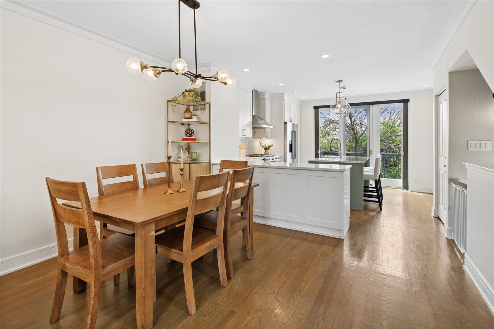 1341 S Clark Street, Chicago, IL 60605