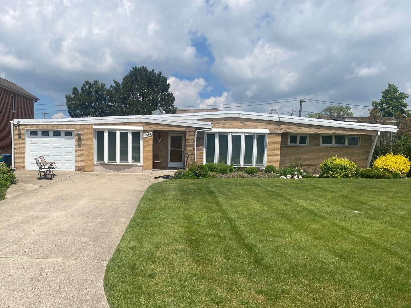 7960 W Bryn Mawr Avenue, Norwood Park Township, IL 60068