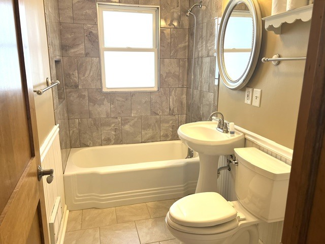 203 Oneill Street, Joliet, IL 60436