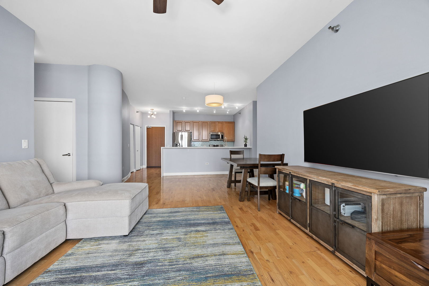 1322 S Prairie Avenue #804, Chicago, IL 60605