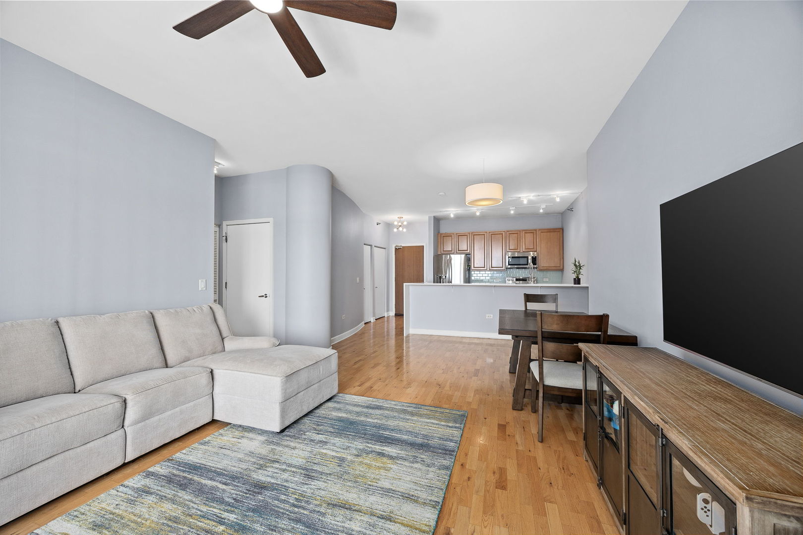 1322 S Prairie Avenue #804, Chicago, IL 60605