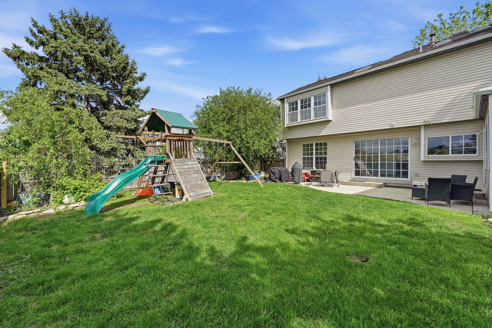 3128 Portland Court, Aurora, IL 60504