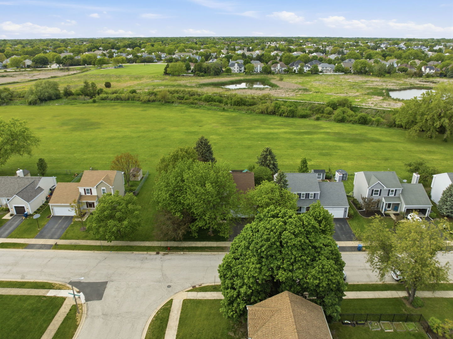 3128 Portland Court, Aurora, IL 60504