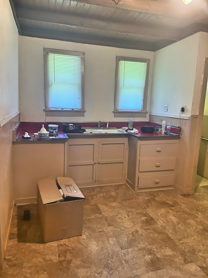 313 N 5th Street, Watseka, IL 60970