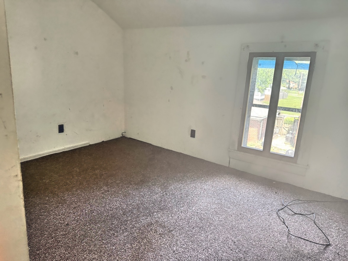 313 N 5th Street, Watseka, IL 60970