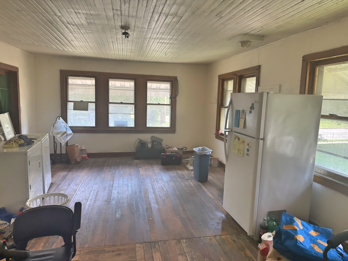 313 N 5th Street, Watseka, IL 60970