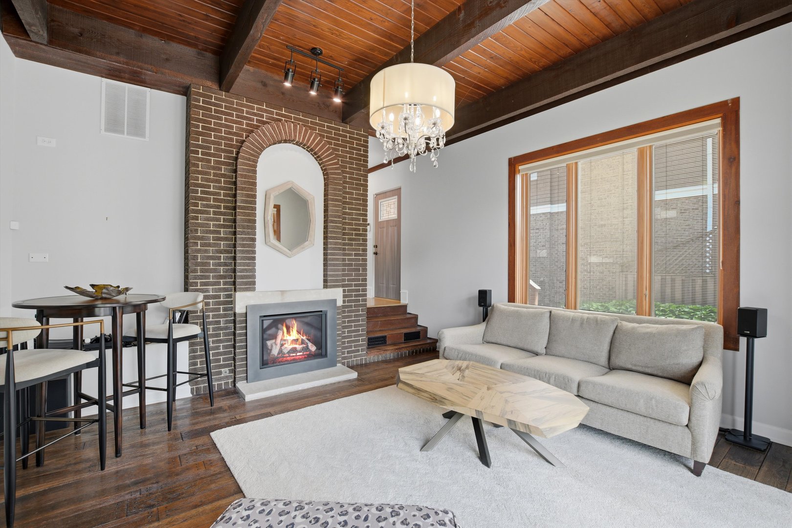 822 S Chester Avenue, Park Ridge, IL 60068