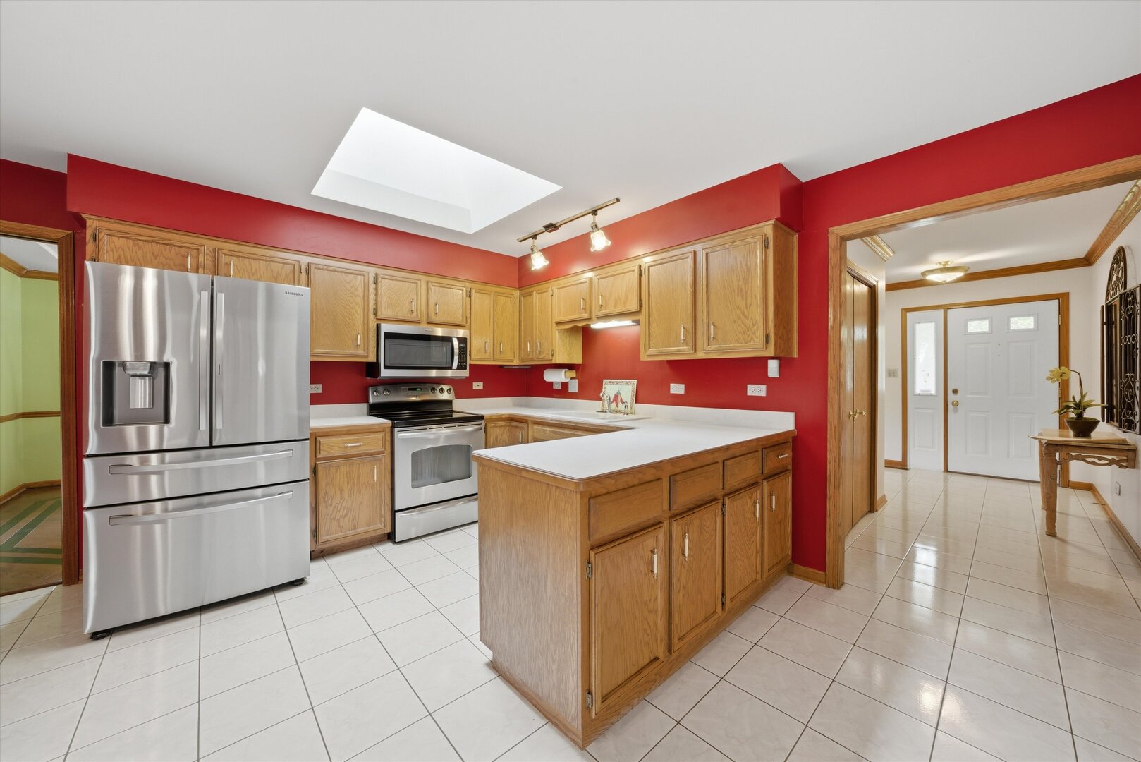 16713 Ridgeland Avenue, Tinley Park, IL 60477