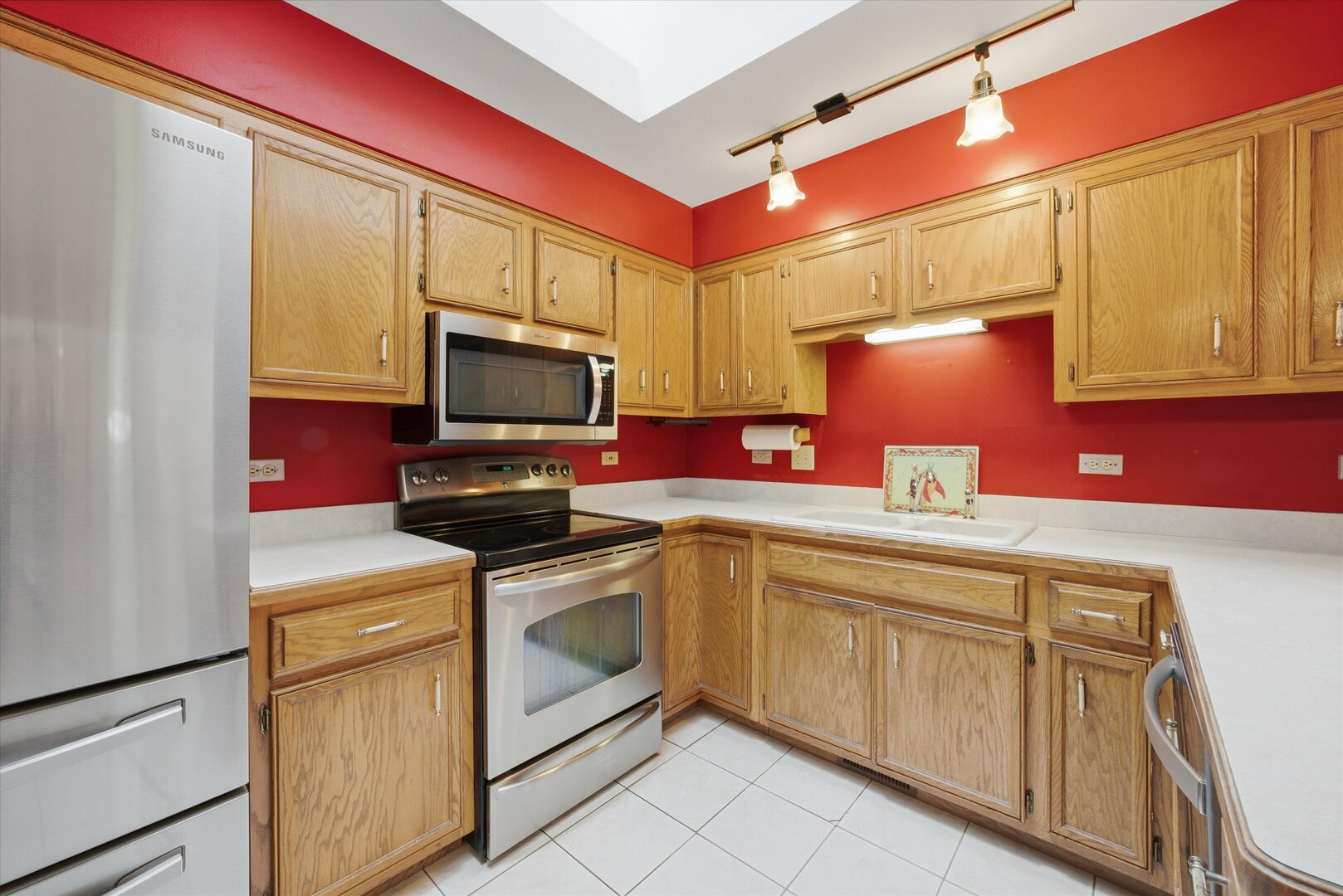 16713 Ridgeland Avenue, Tinley Park, IL 60477