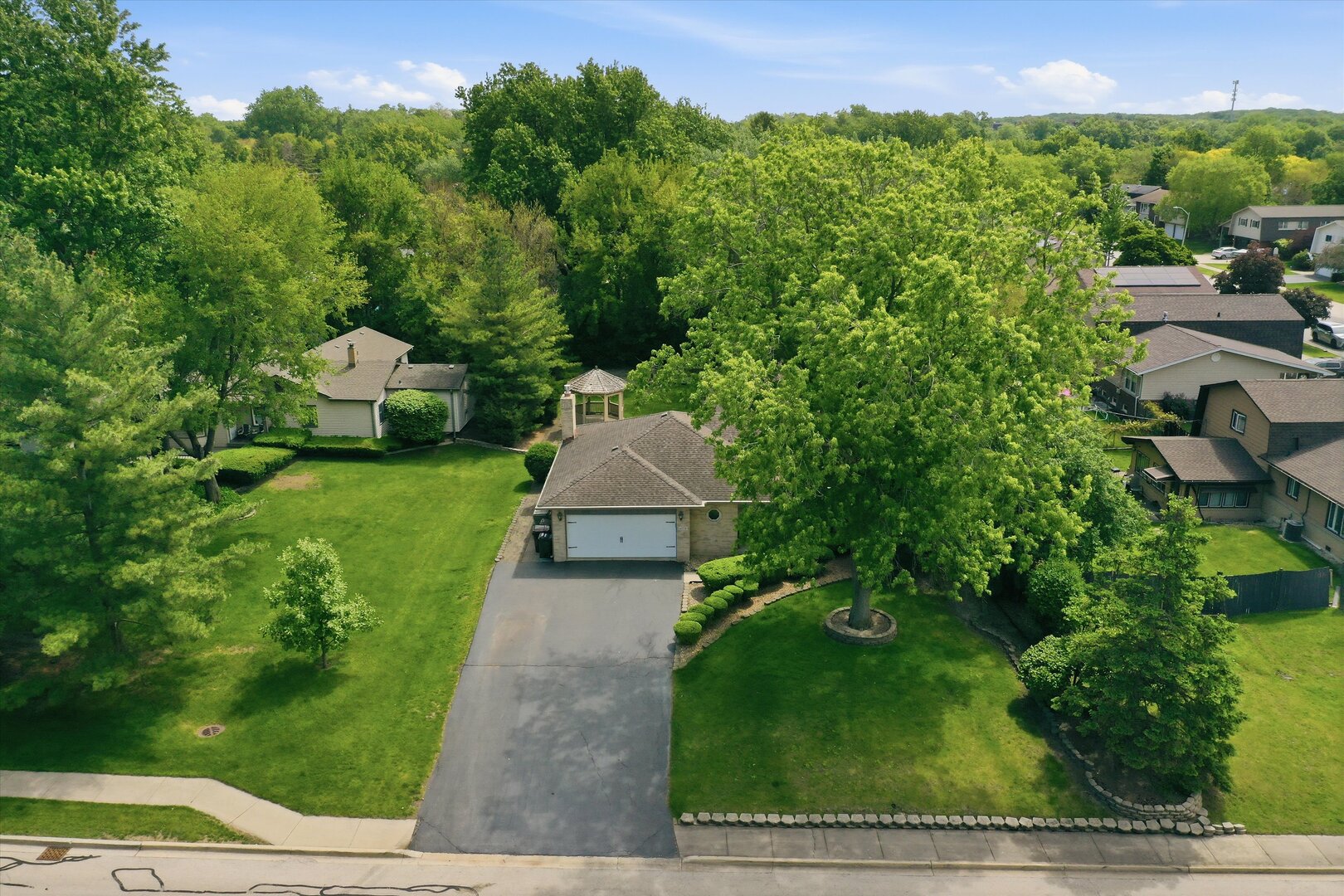 16713 Ridgeland Avenue, Tinley Park, IL 60477