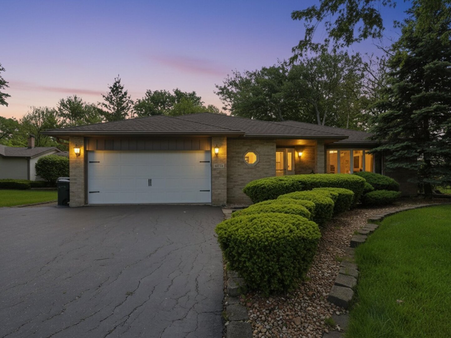 16713 Ridgeland Avenue, Tinley Park, IL 60477