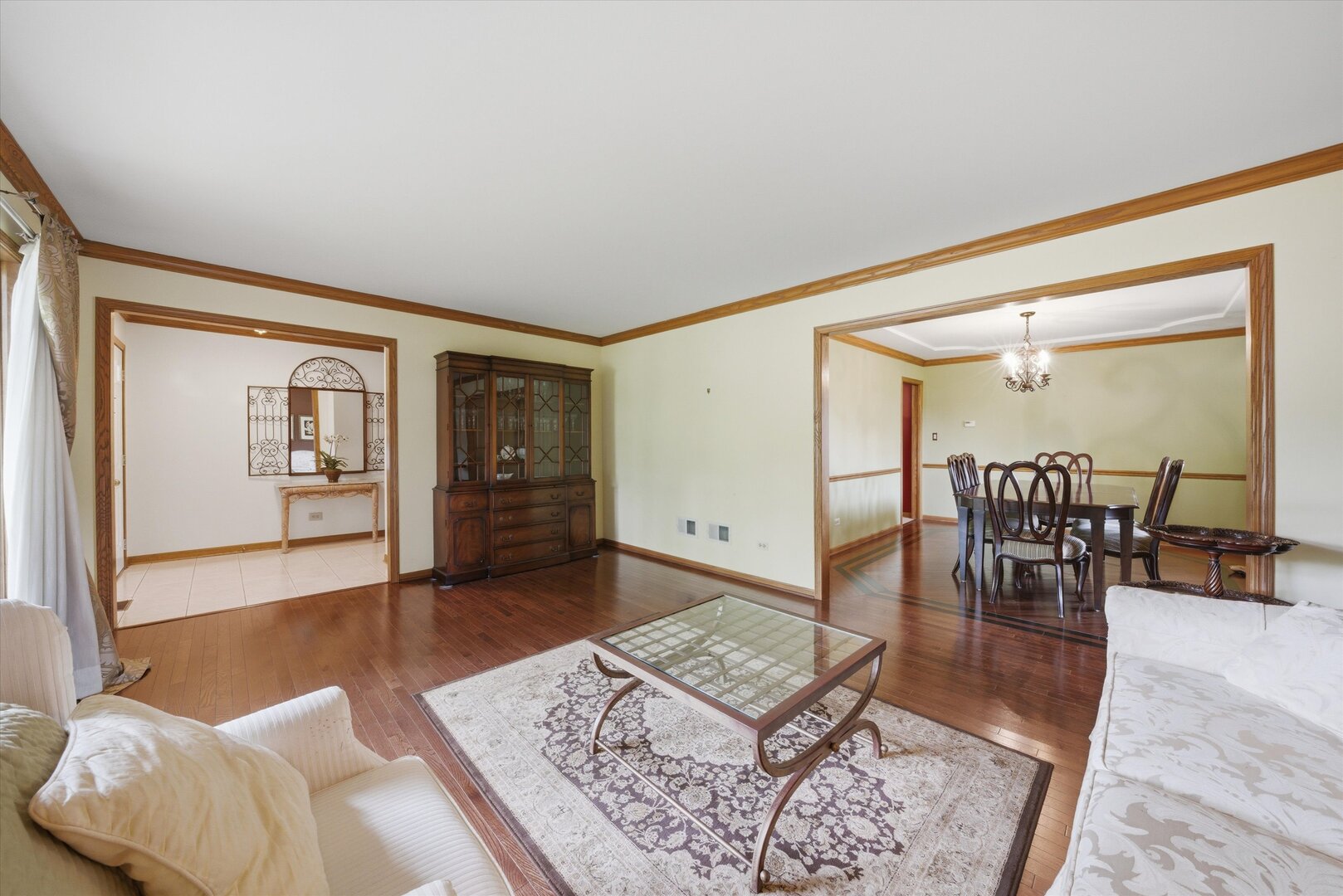 16713 Ridgeland Avenue, Tinley Park, IL 60477