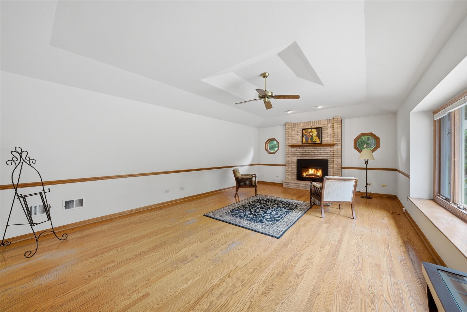 16713 Ridgeland Avenue, Tinley Park, IL 60477
