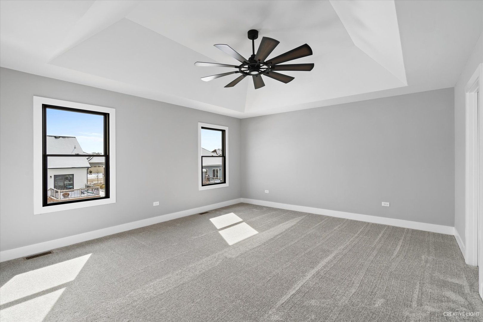 677 Cumberland Lane, Oswego, IL 60543