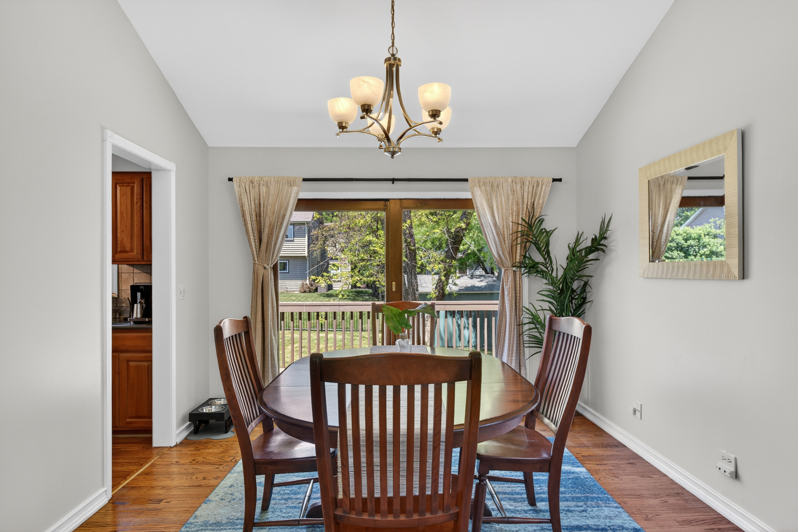 1205 Ardmore Drive, Naperville, IL 60540