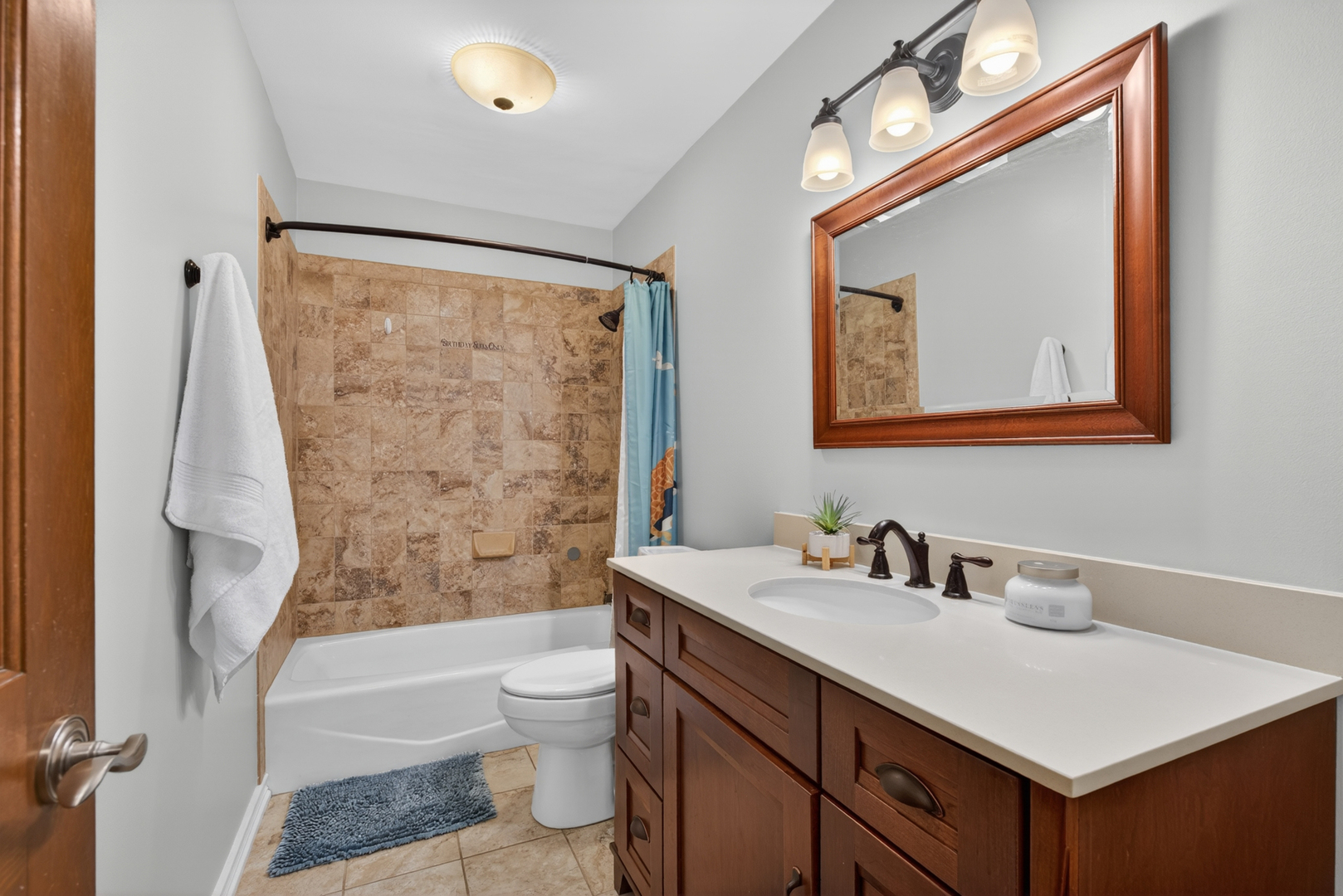 1205 Ardmore Drive, Naperville, IL 60540