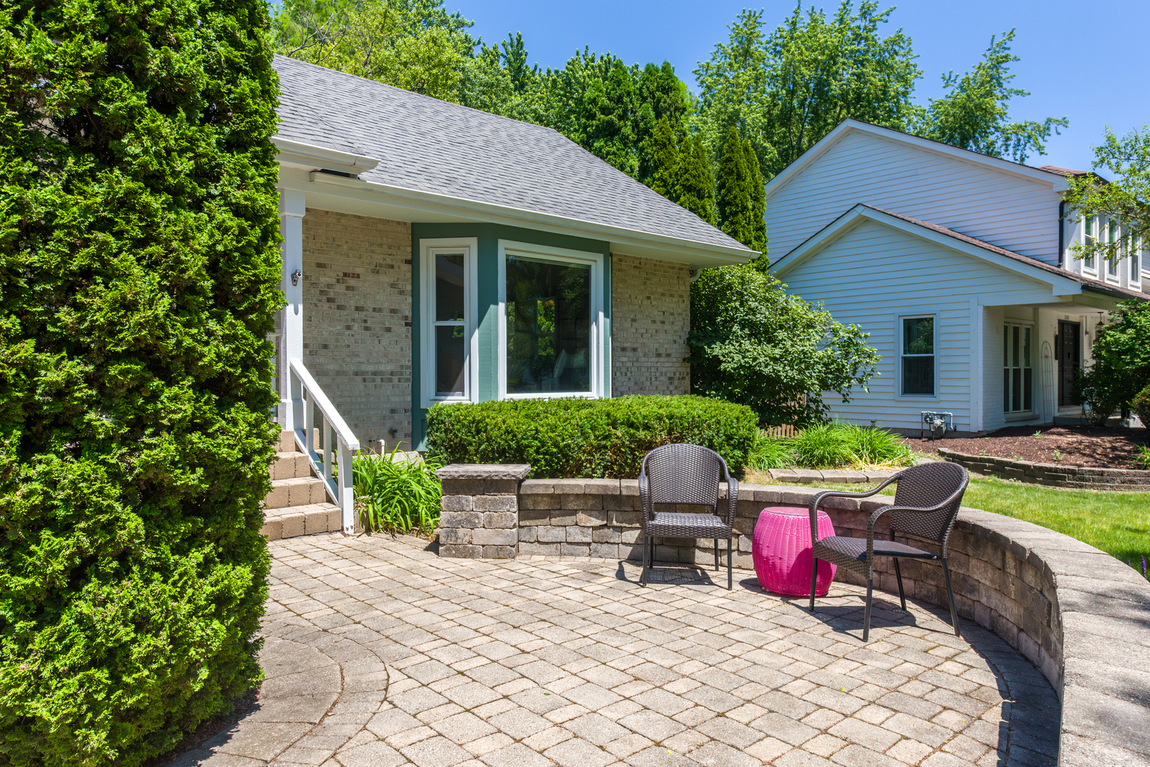 1205 Ardmore Drive, Naperville, IL 60540