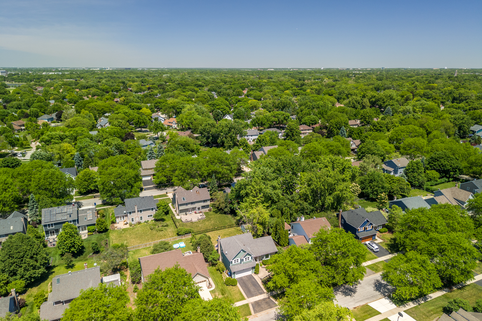 1205 Ardmore Drive, Naperville, IL 60540